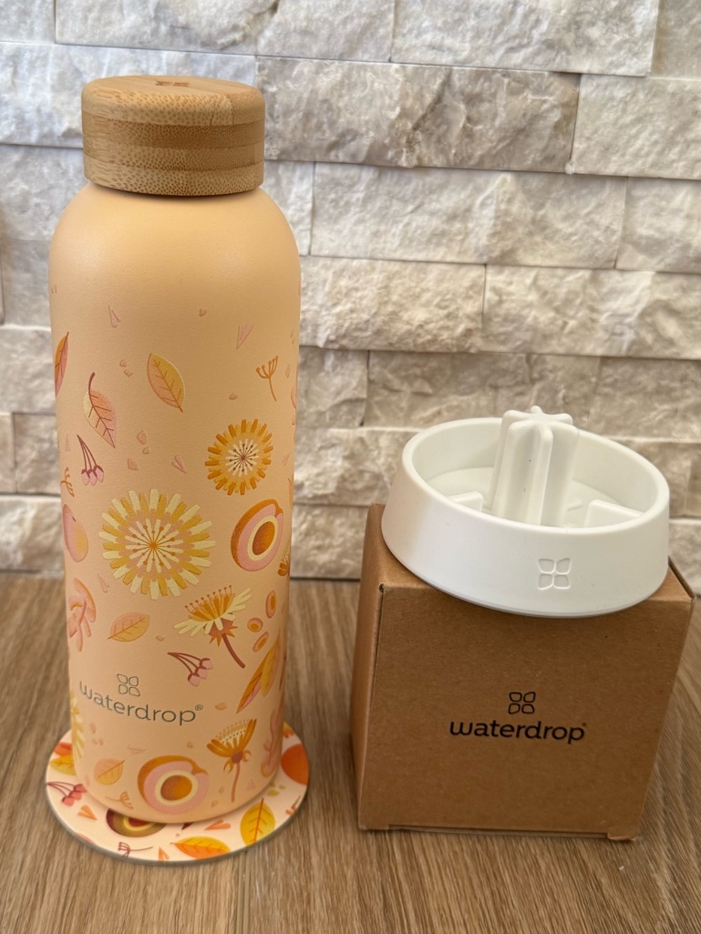 Insulated Water Bottle 20oz, Matching Coaster & Bottle Dryer pastel orange New!